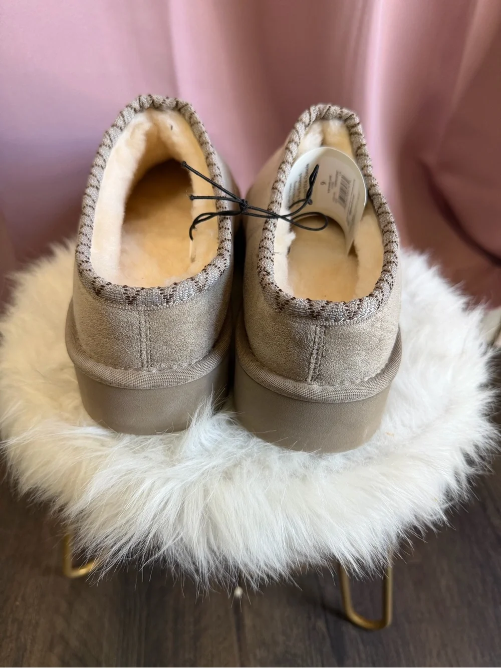 PAWZ Hazel Clog Women's Slipper Stone 9 Microsuede Faux Fur Lined Slip-On